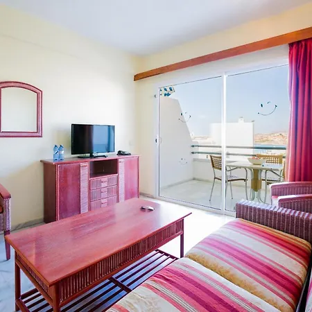 554 Club Atlantis Sea View Апартаменты